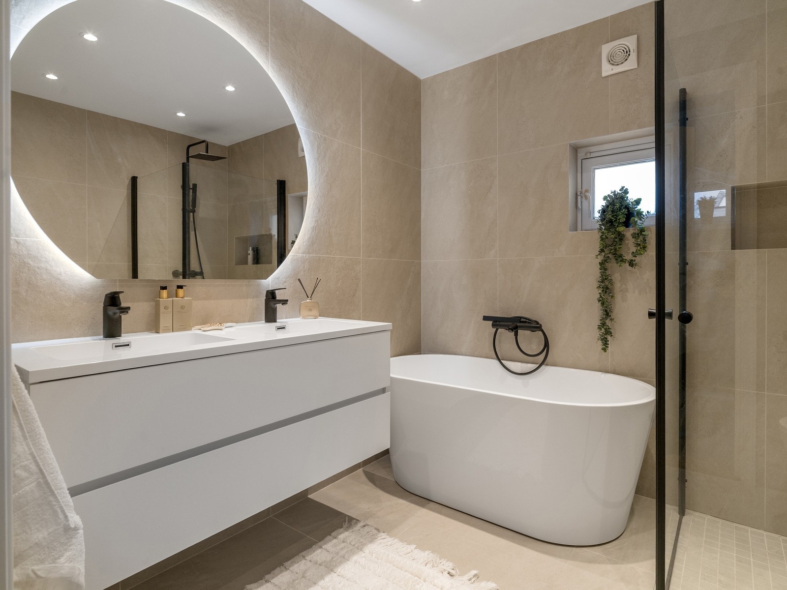 Rålekkert, nyoppusset (2023) baderom i 2. etasje. Galleribilde