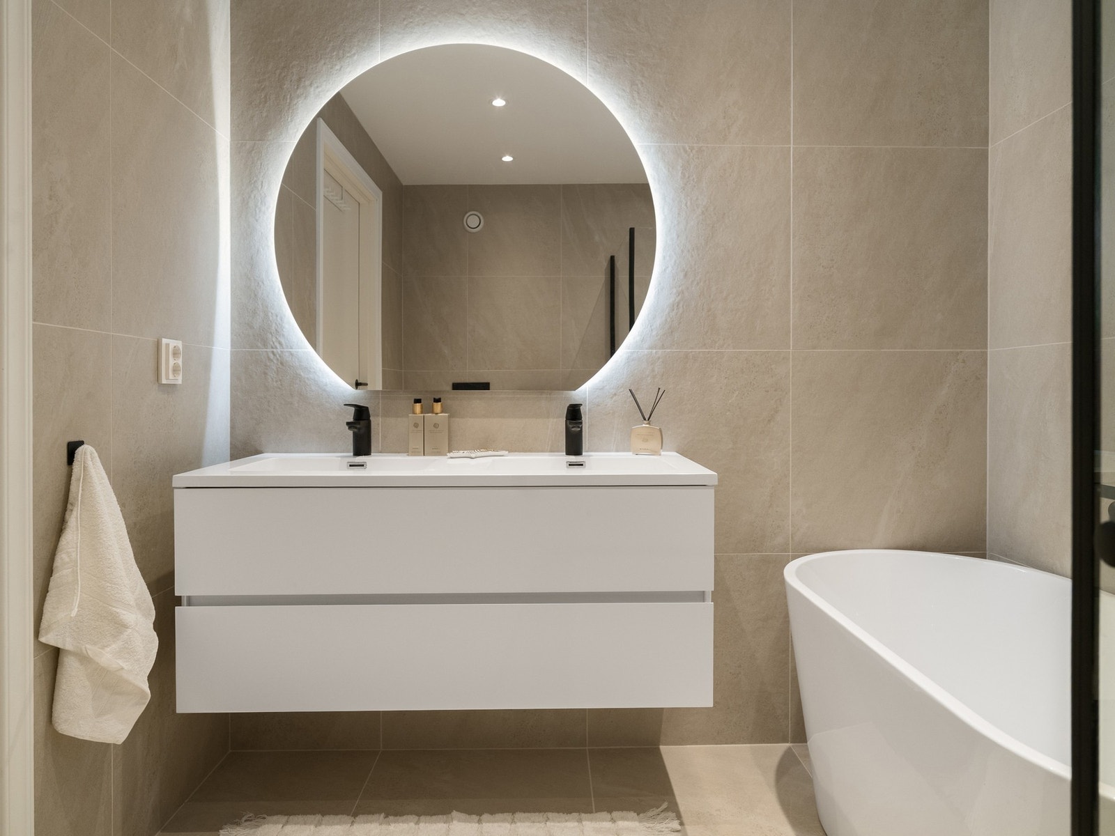 Bad/wc 2. etasje. Galleribilde