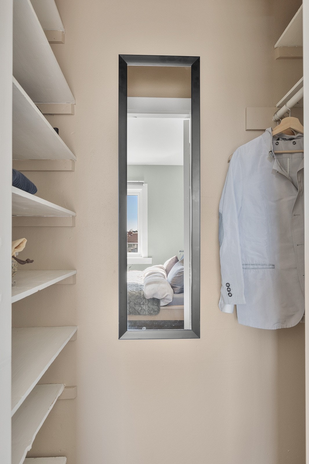 Omkledningsrom/garderobe. Galleribilde