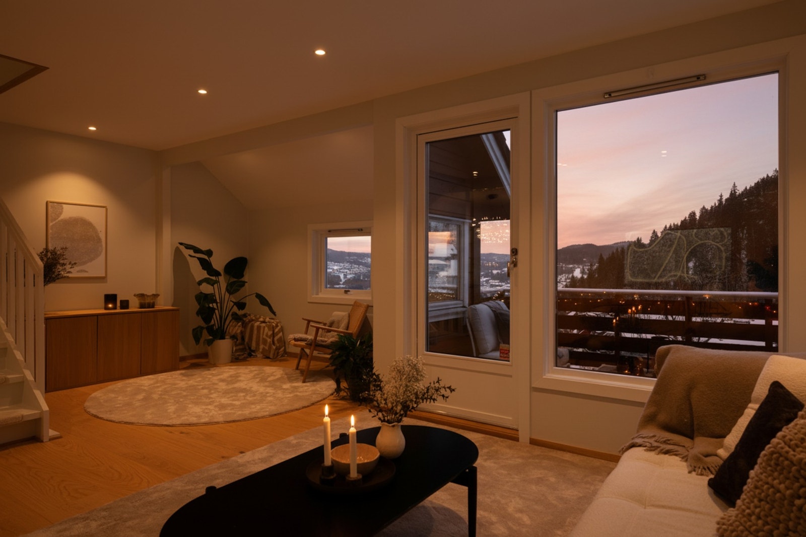 Boligen har påkostet standard med moderne materialvalg. Galleribilde