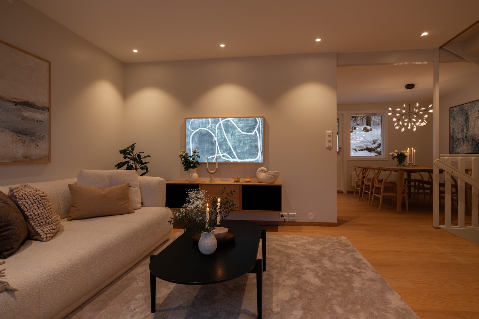 Sosial og delvis åpne planløsning. Galleribilde