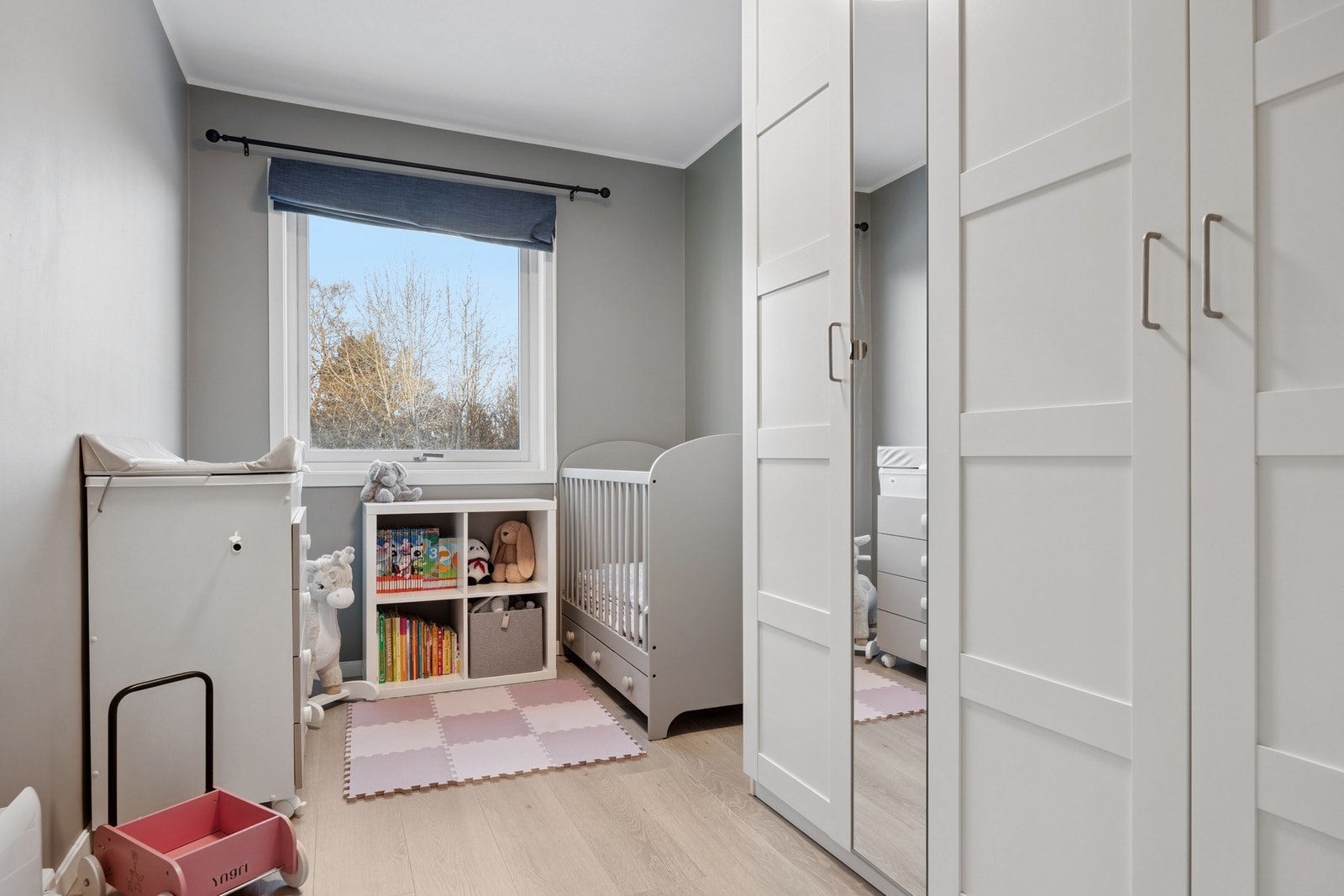 Soverom nr. 2 Galleribilde