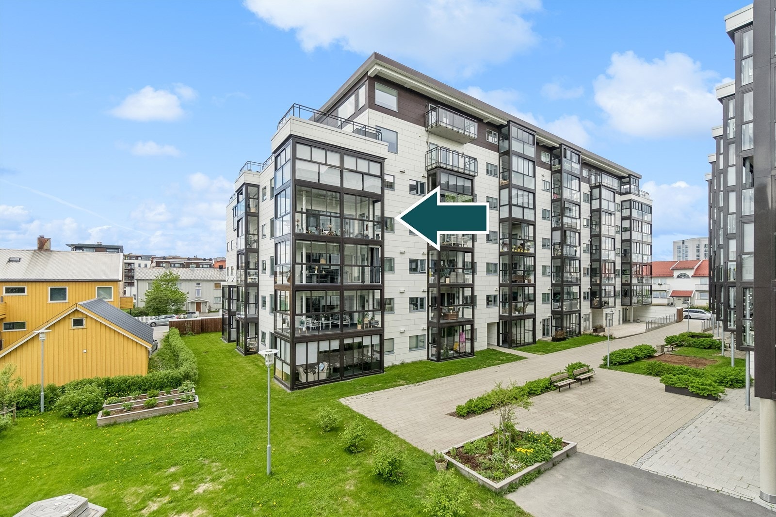 Christian Strandheim Jørgensen v/ DNB Eiendom ønsker deg velkommen til Fredensborgveien 124A, 403! - En moderne og pen selveierleilighet i 4. etasje. Galleribilde