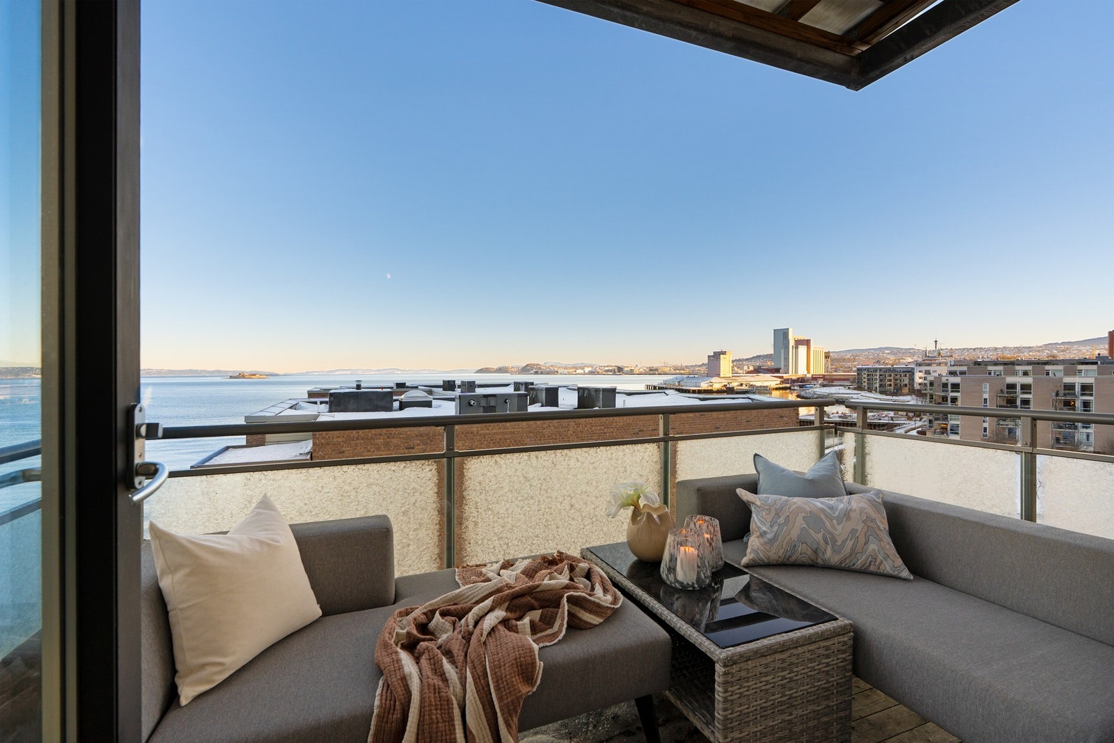 Velkommen til Mellomila 93B - Presenteres av Kjell Morten B. Lie & Privatmegleren Trondheim. Galleribilde