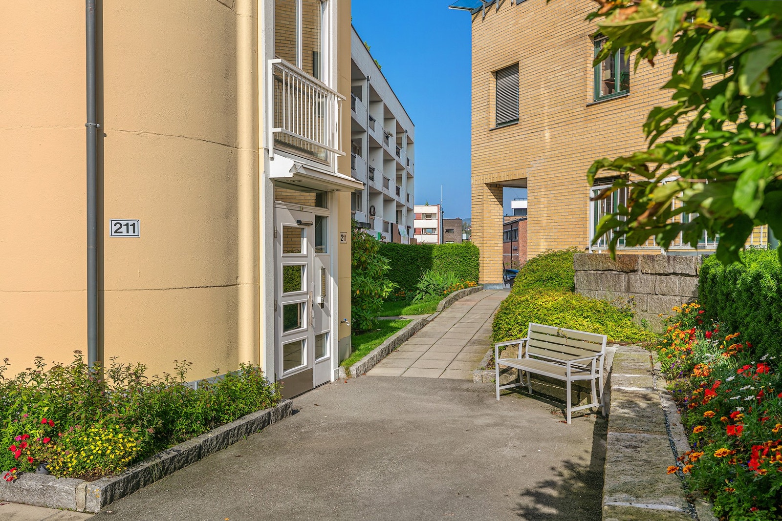 Bilde fra området rundt hovedinngangen Galleribilde