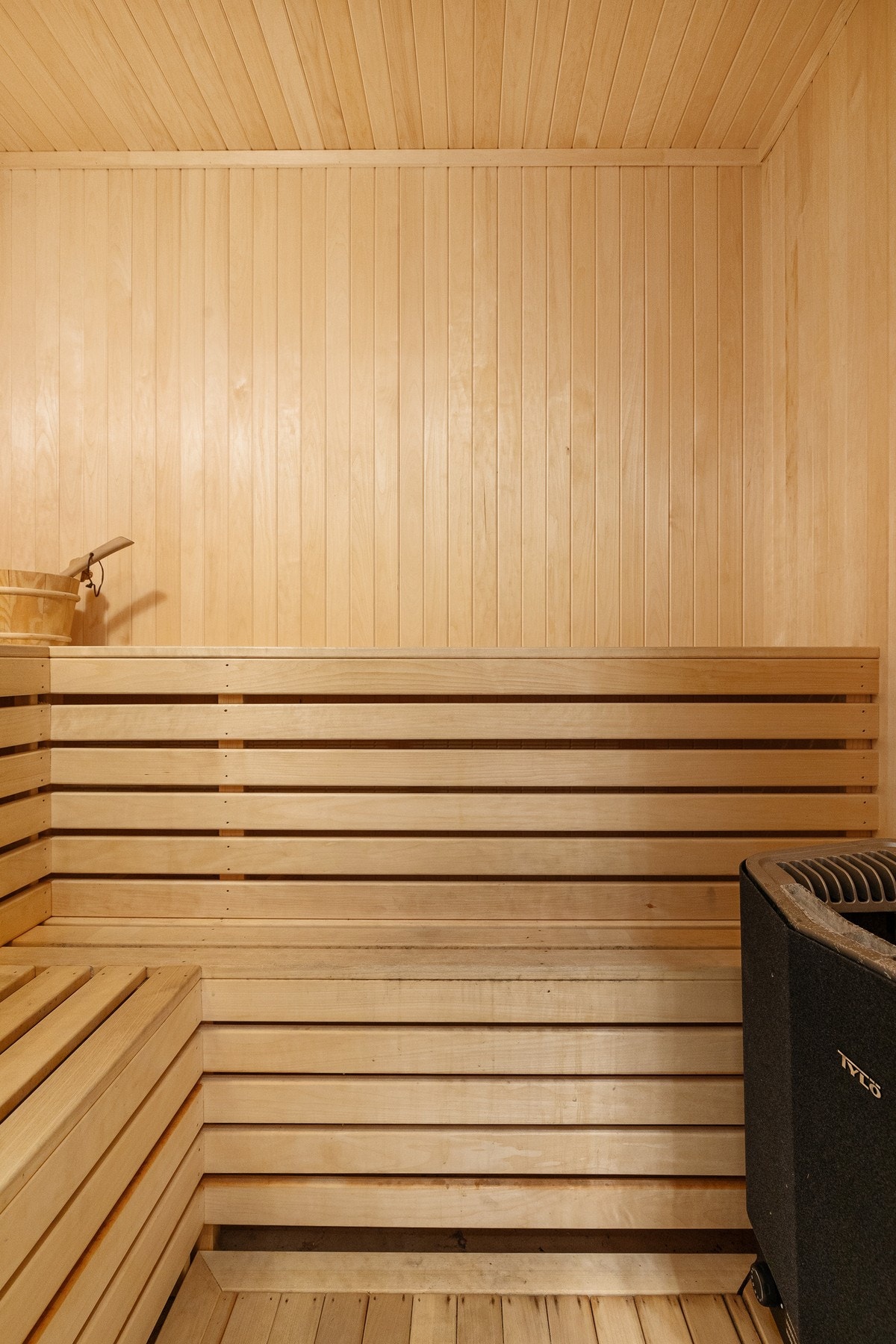 Innenfor badet er det badstue Galleribilde