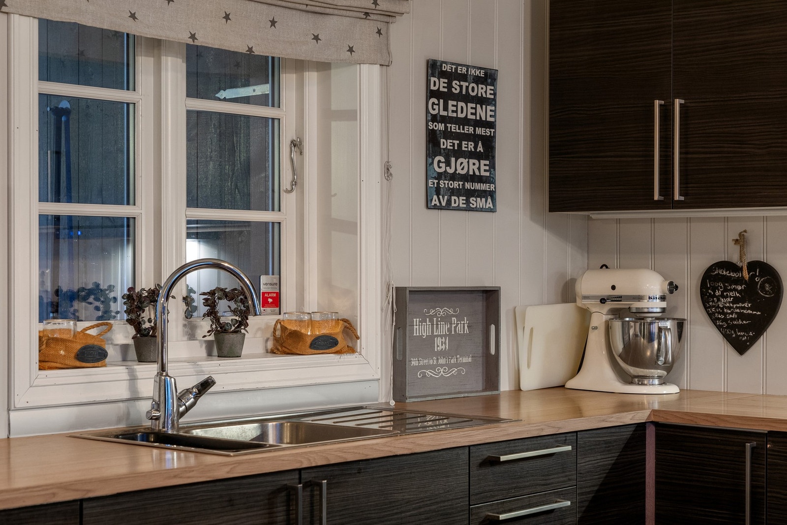 Flere hyggelige detaljer og fine løsninger som fjellhytter fortjener Galleribilde