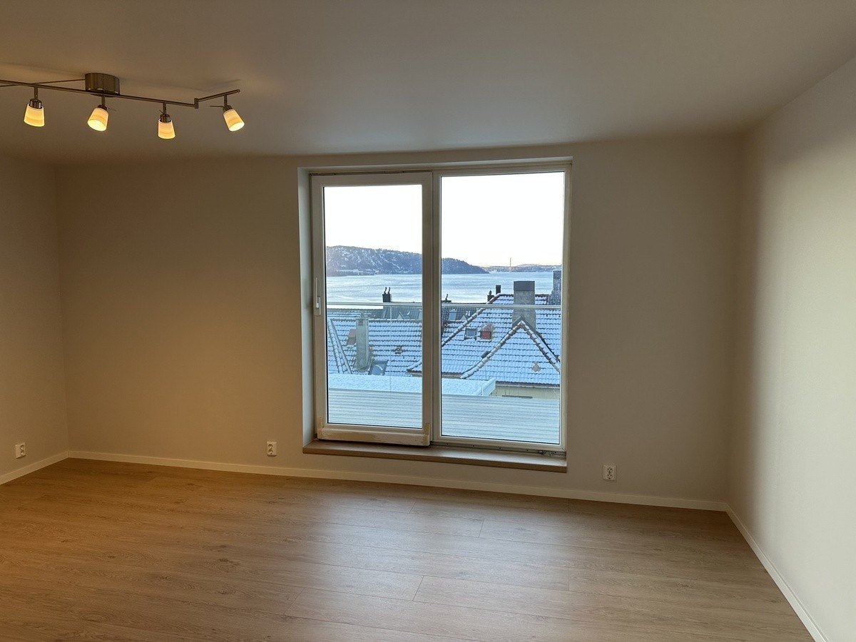 Stue og terrasse Galleribilde