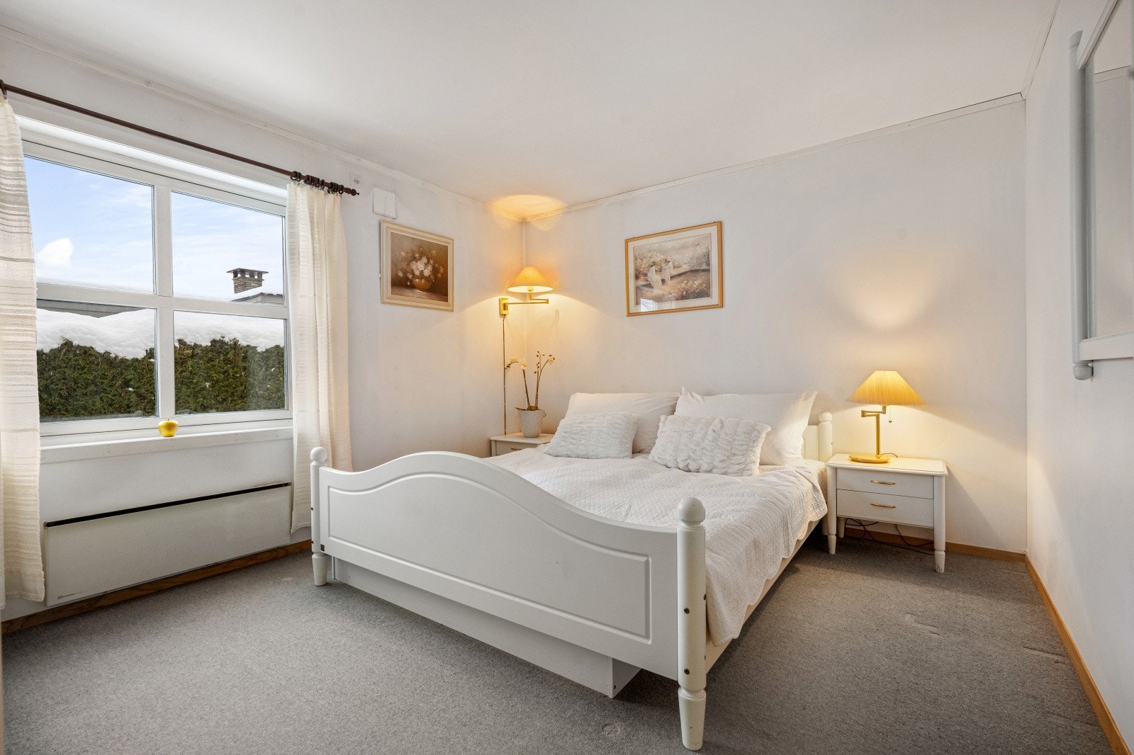 Soverommet har plass til dobbeltseng og garderobeløsning. Galleribilde