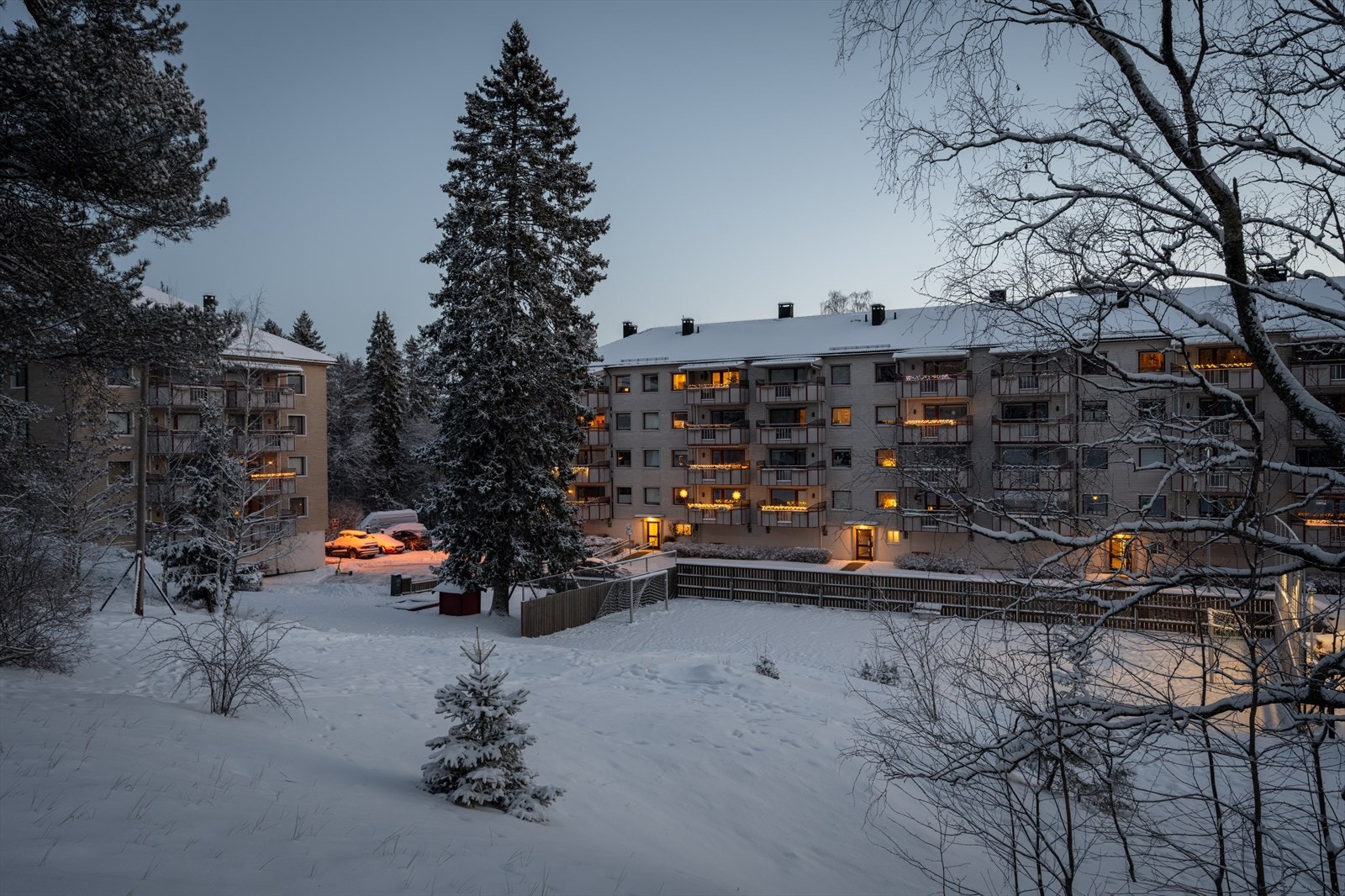 Borettslaget har lekeplasser som er planlagt oppgradert i 2025. Galleribilde