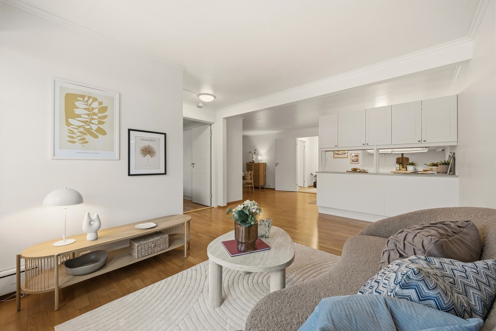 Lys 2-roms leilighet i 1. etasje med attraktiv beliggenhet. Galleribilde