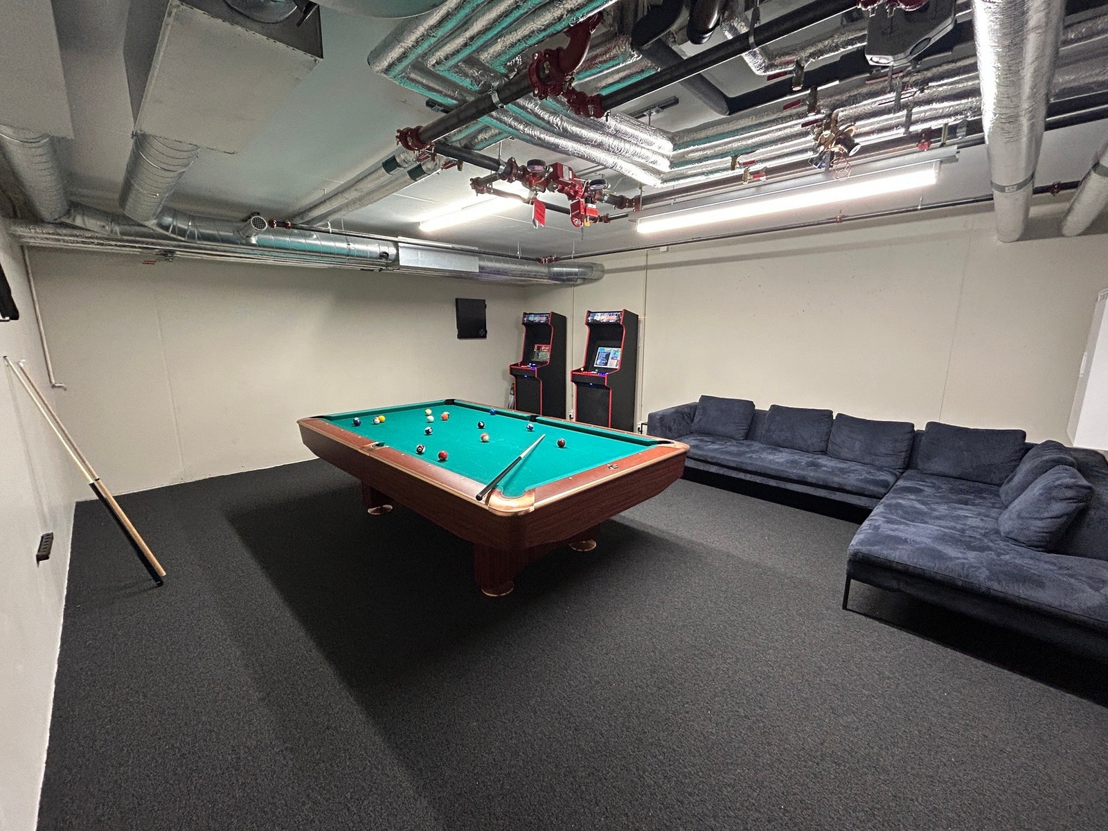 Eget spillrom i borettslaget for felles bruk. Galleribilde