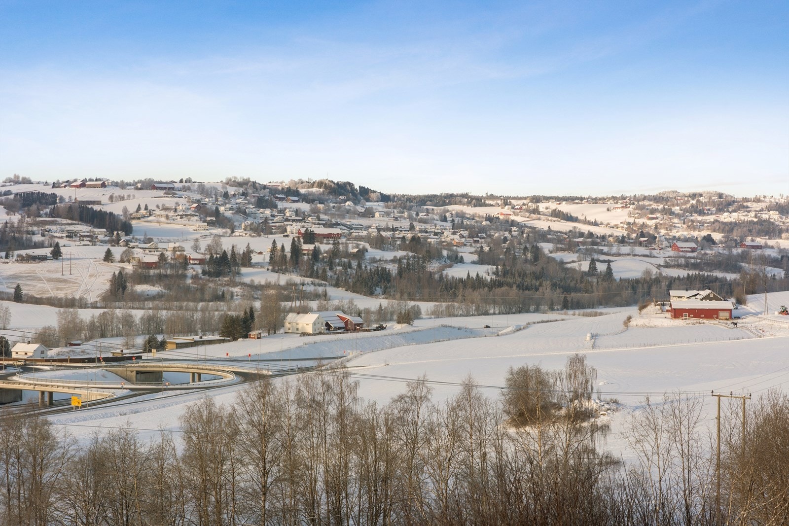 Området er preget av et vakkert landskap med gode turmuligheter og naturskjønne omgivelser. Galleribilde