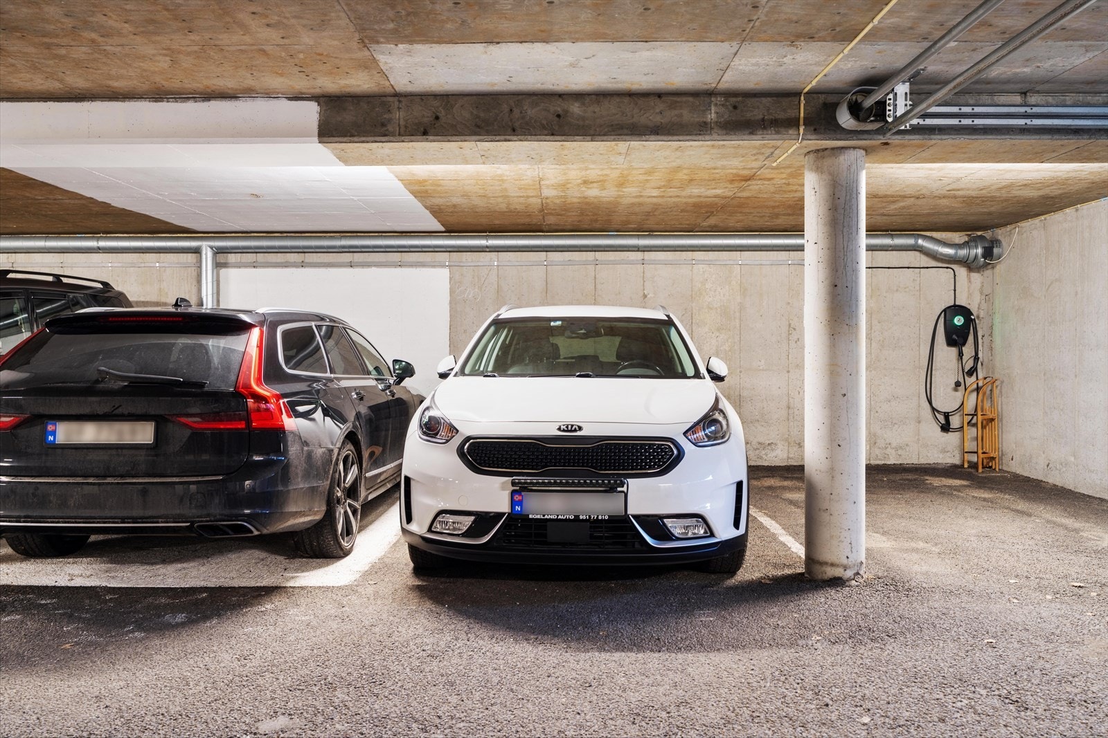 Fast parkering i lukket anlegg Galleribilde