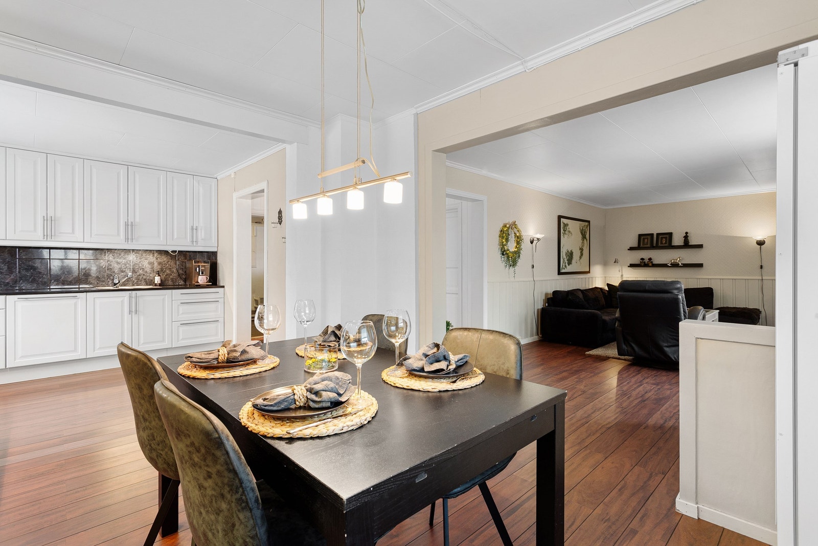 Mulighet for spiseplass på kjøkkenet Galleribilde