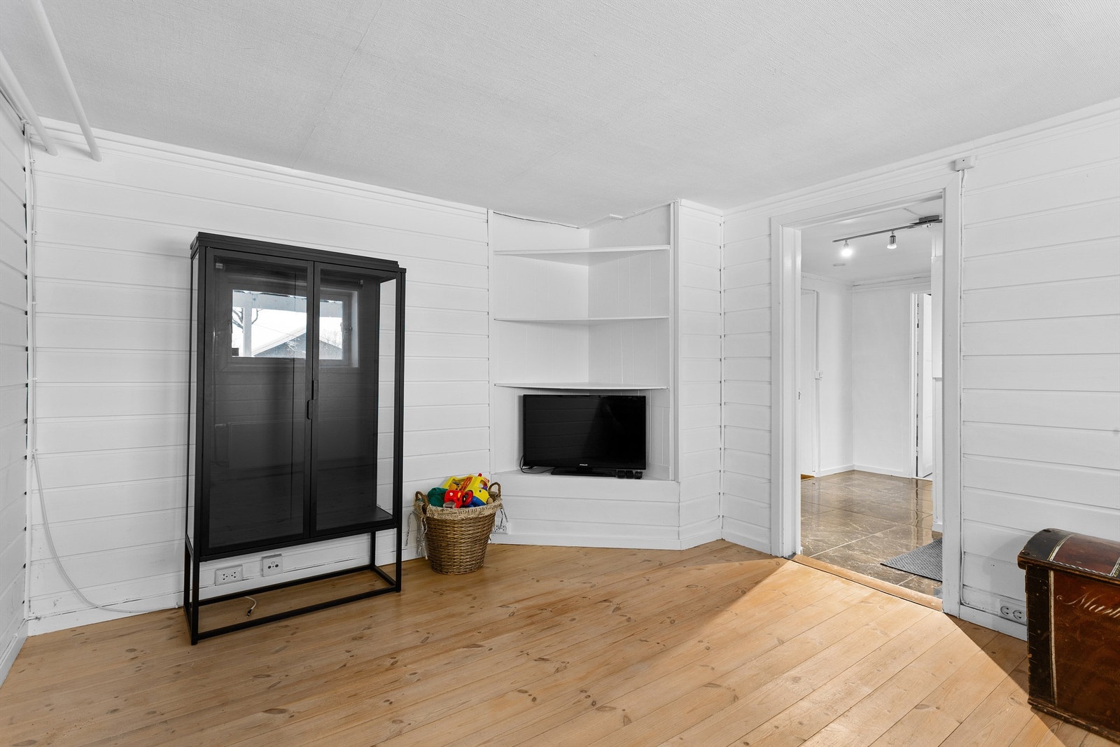 Innredet stue - Ikke bruksendret/omsøkt Galleribilde