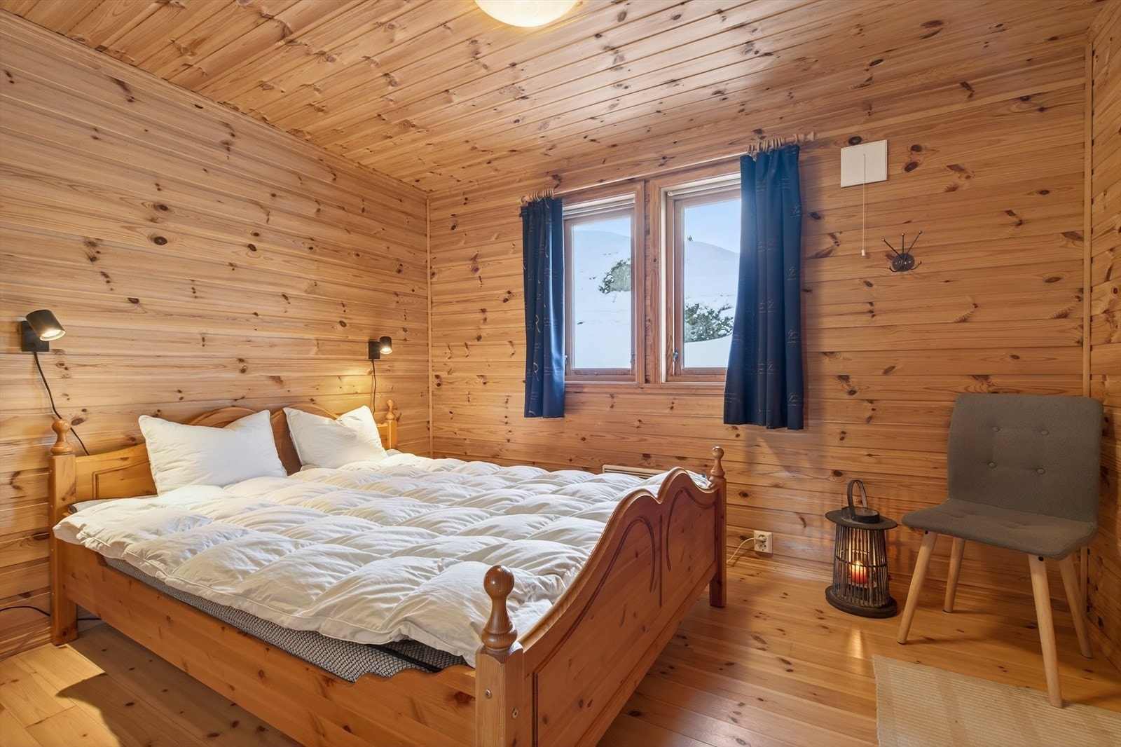 Dobbelseng på hovedsoverom Galleribilde