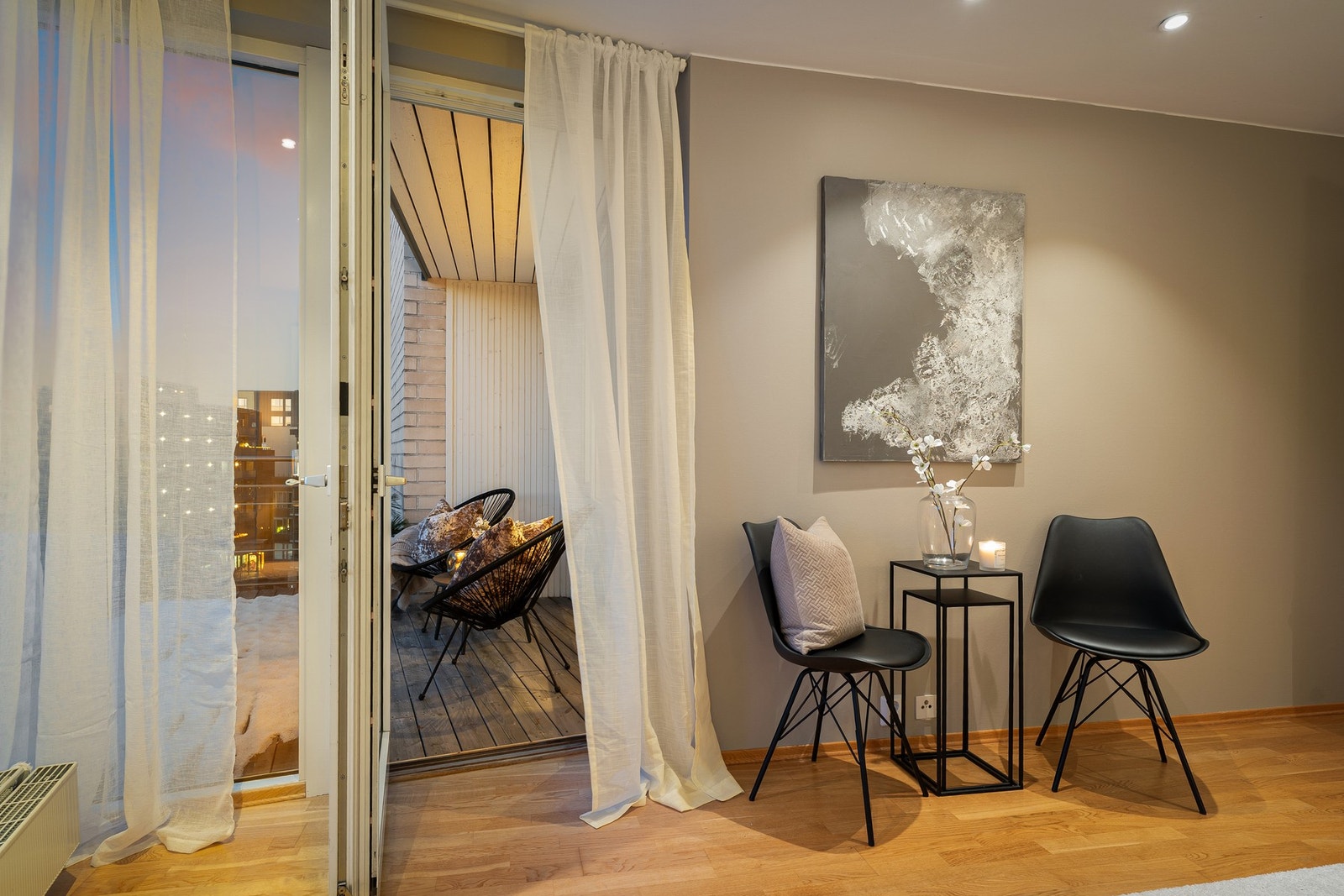 Fra soverommet er det utgang til en egen balkong. Galleribilde