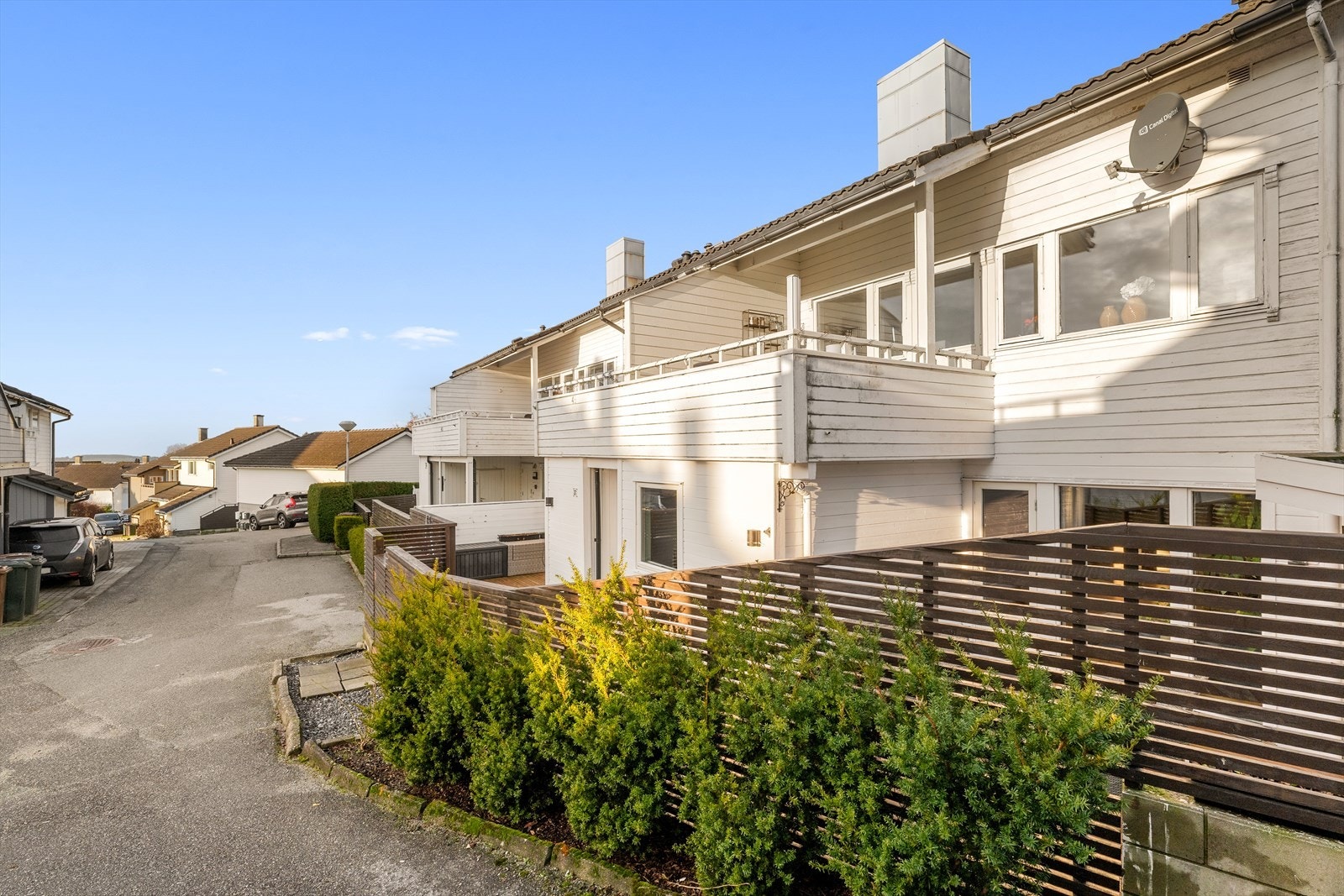 Boligen ligger i ett rolig og barnevennlig område. Galleribilde