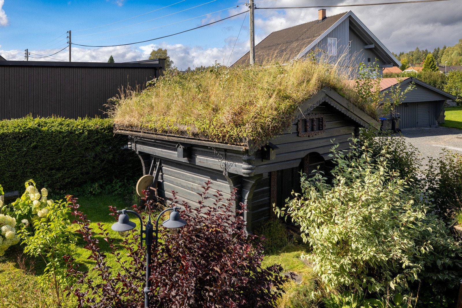 På eiendommen finnes et hyggelig stabbur, som benyttes som bod Galleribilde