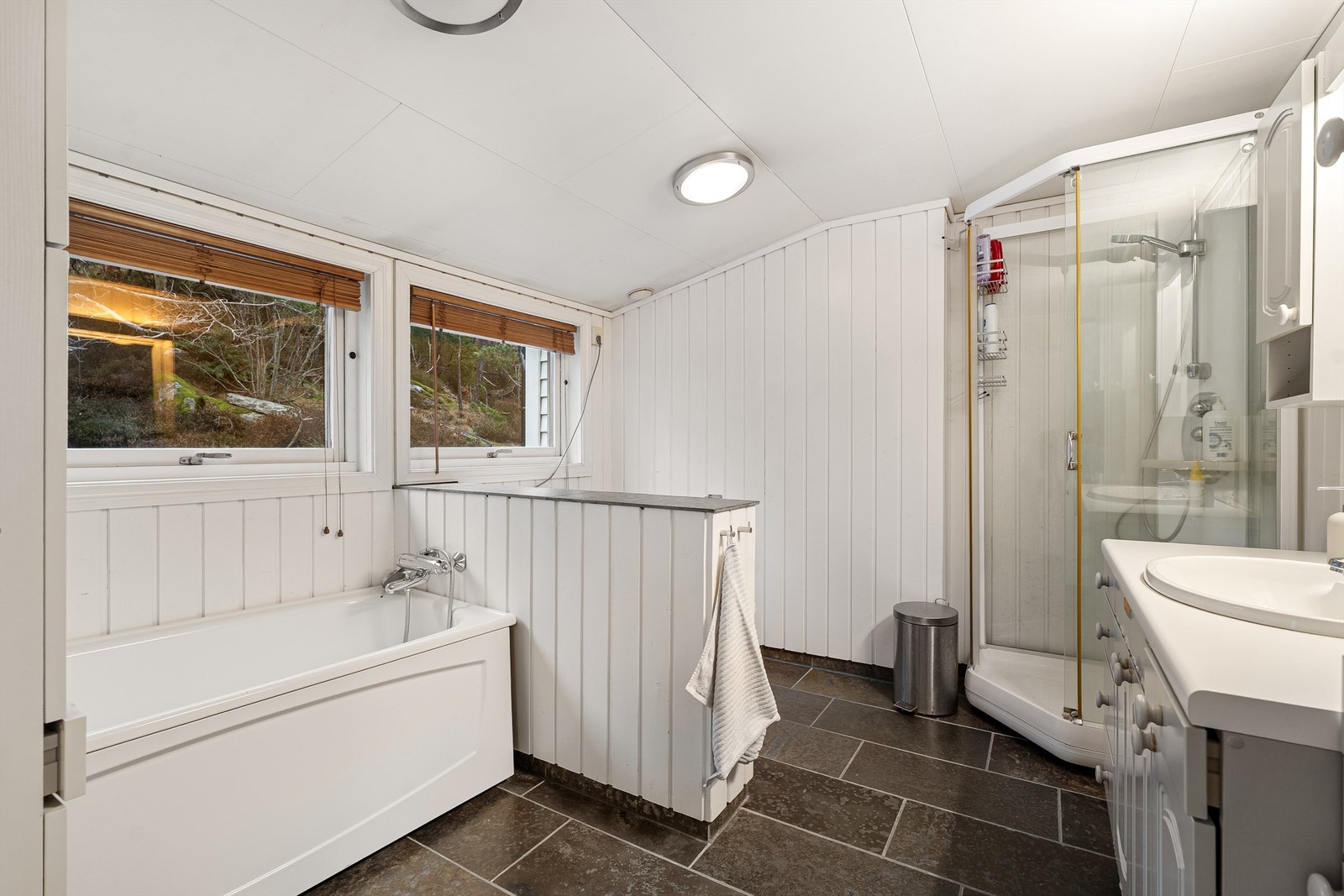 Loftetasje - Bad Galleribilde