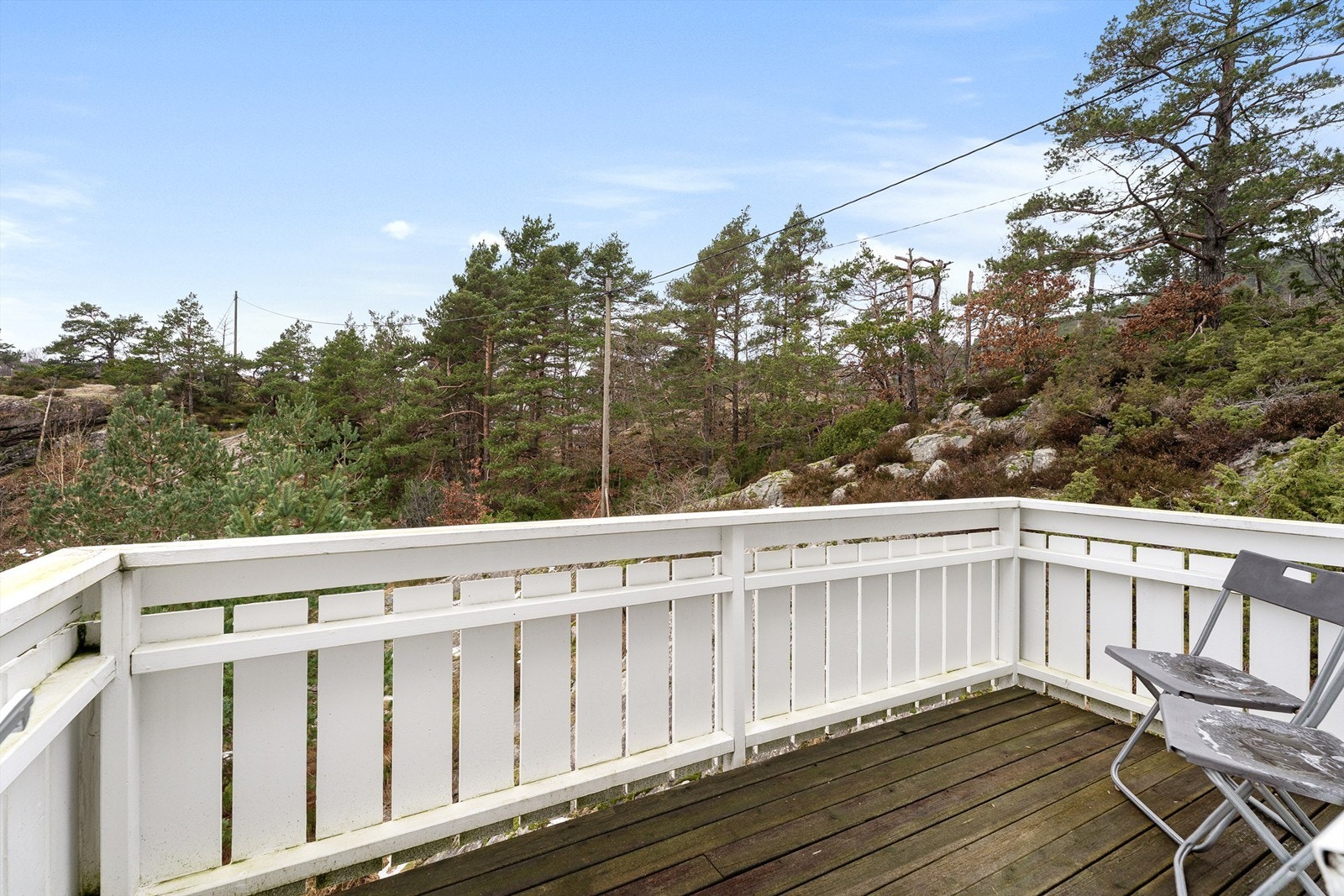 Et hyggelig sted for morgenkaffe eller rolige stunder utendørs. Galleribilde