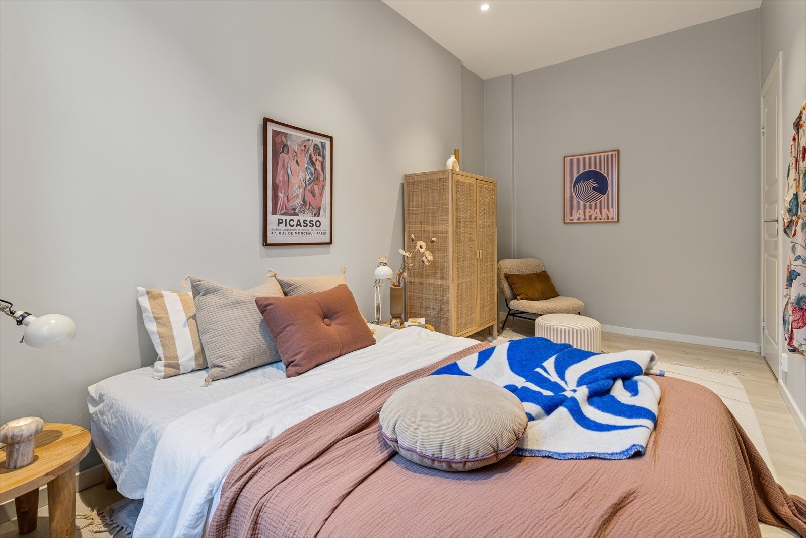 Ett av rommene egner seg utmerket som hjemmekontor, gjesterom eller barnerom - alt etter behov. Galleribilde