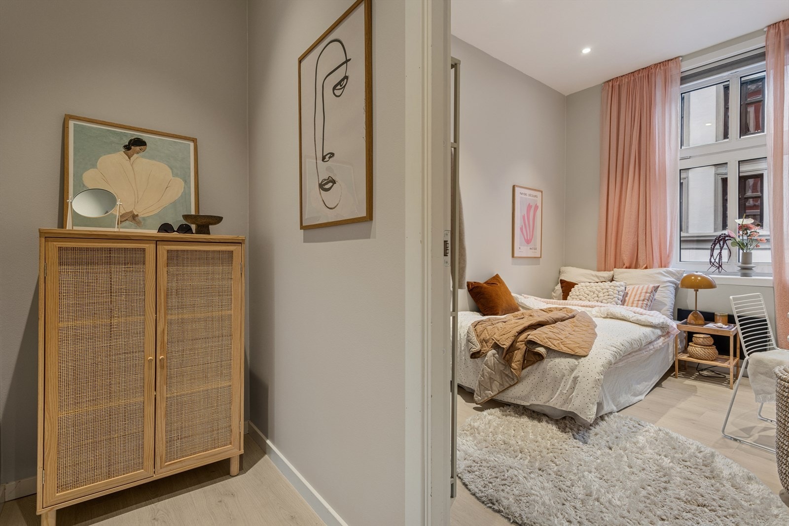 Leiligheten har to gode soverom med fine innredningsmuligheter. Galleribilde