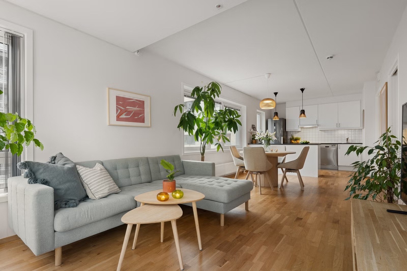 Stue med gode møbleringsmuligheter Galleribilde