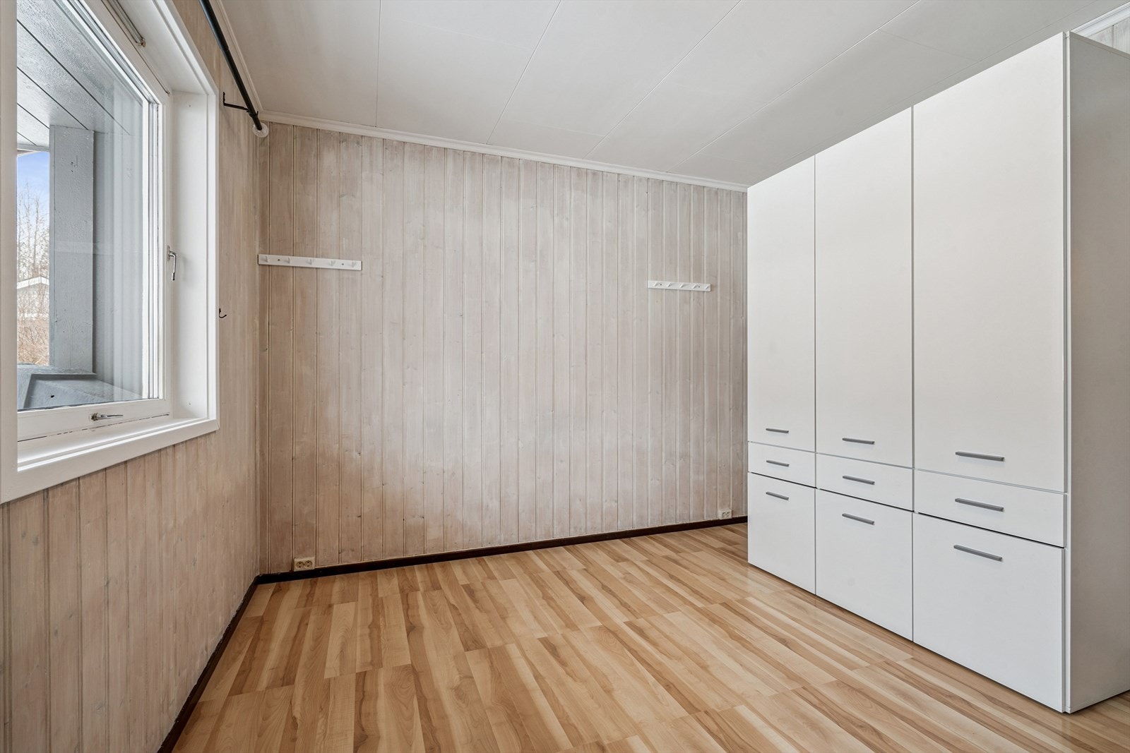 God plass til ekstra garderobeskap. Galleribilde