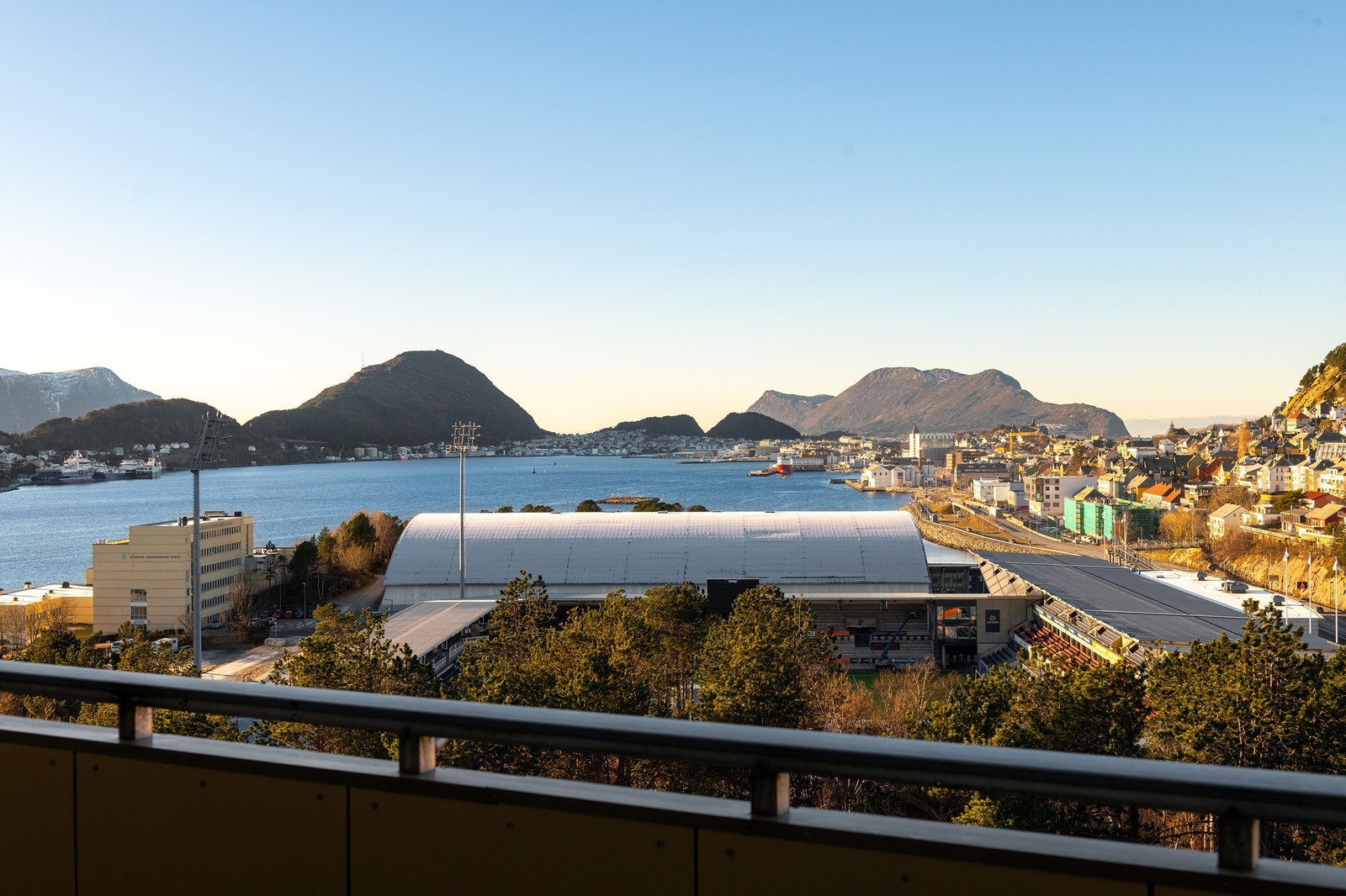 Hør jubelbrølene fra Stormen og hjemmepublikum når Aafk scorer i Eliteserien / Toppserien Galleribilde