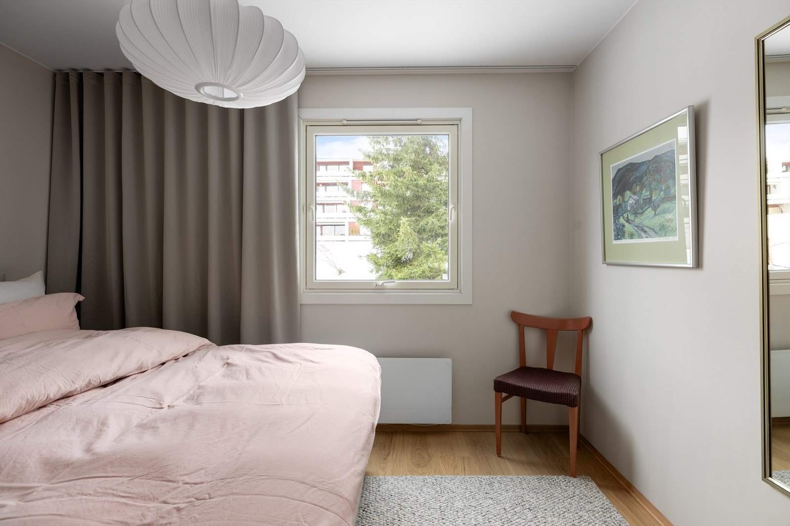 Soverommet vender mot rolig omgivelser. Galleribilde