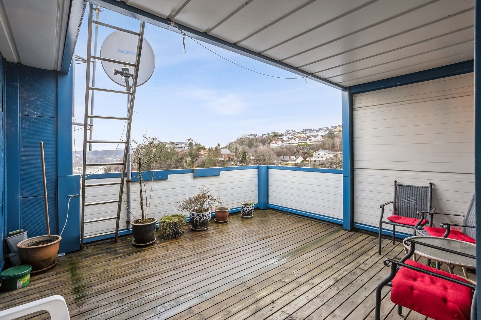 Terrasse tilhørende leiligheten. Galleribilde