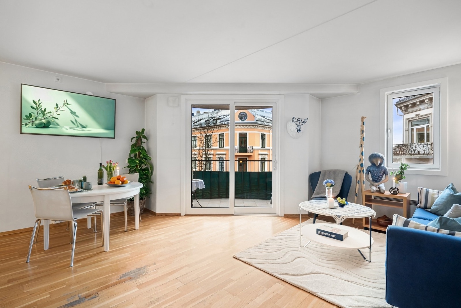 Rommet har en god og funksjonell utforming som gjør det enkelt å møblere etter eget ønske Galleribilde