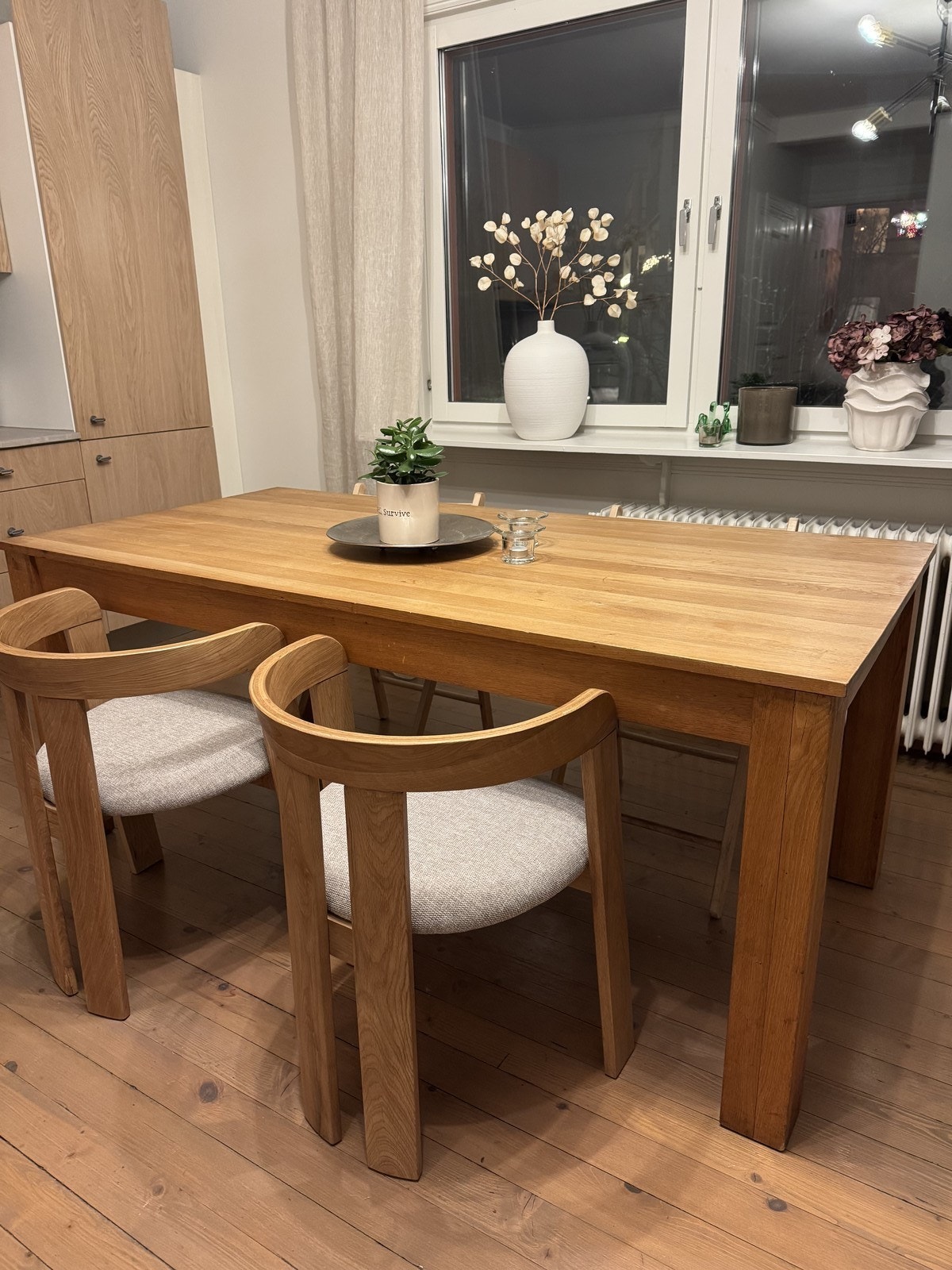 Spisebord Galleribilde