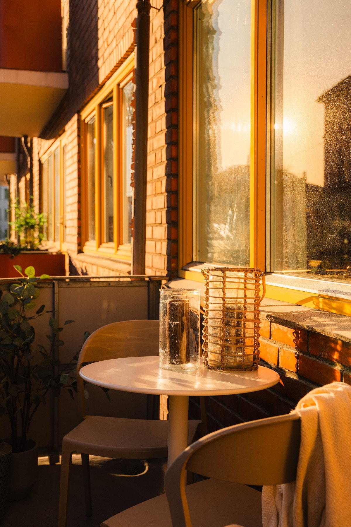 - Balkongen vender mot sydvest - Galleribilde