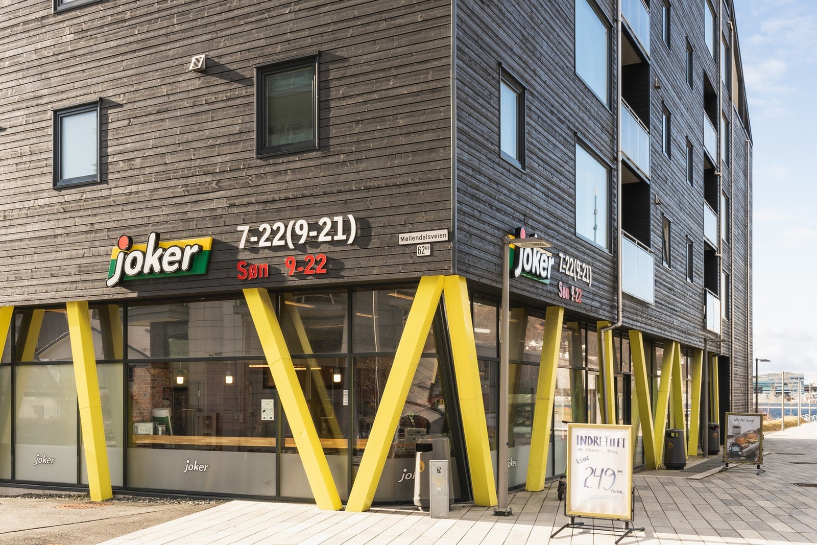 Med Joker like ved har man også enkel tilgang til dagligvarebutikk, som også er søndagsåpen! Galleribilde