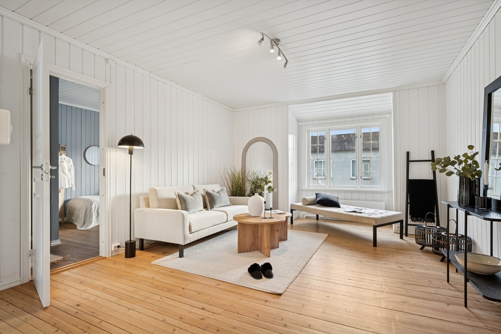 Cato Fegri v/Privatmegleren Hønefoss har gleden av å presentere Nesgata 2! Galleribilde