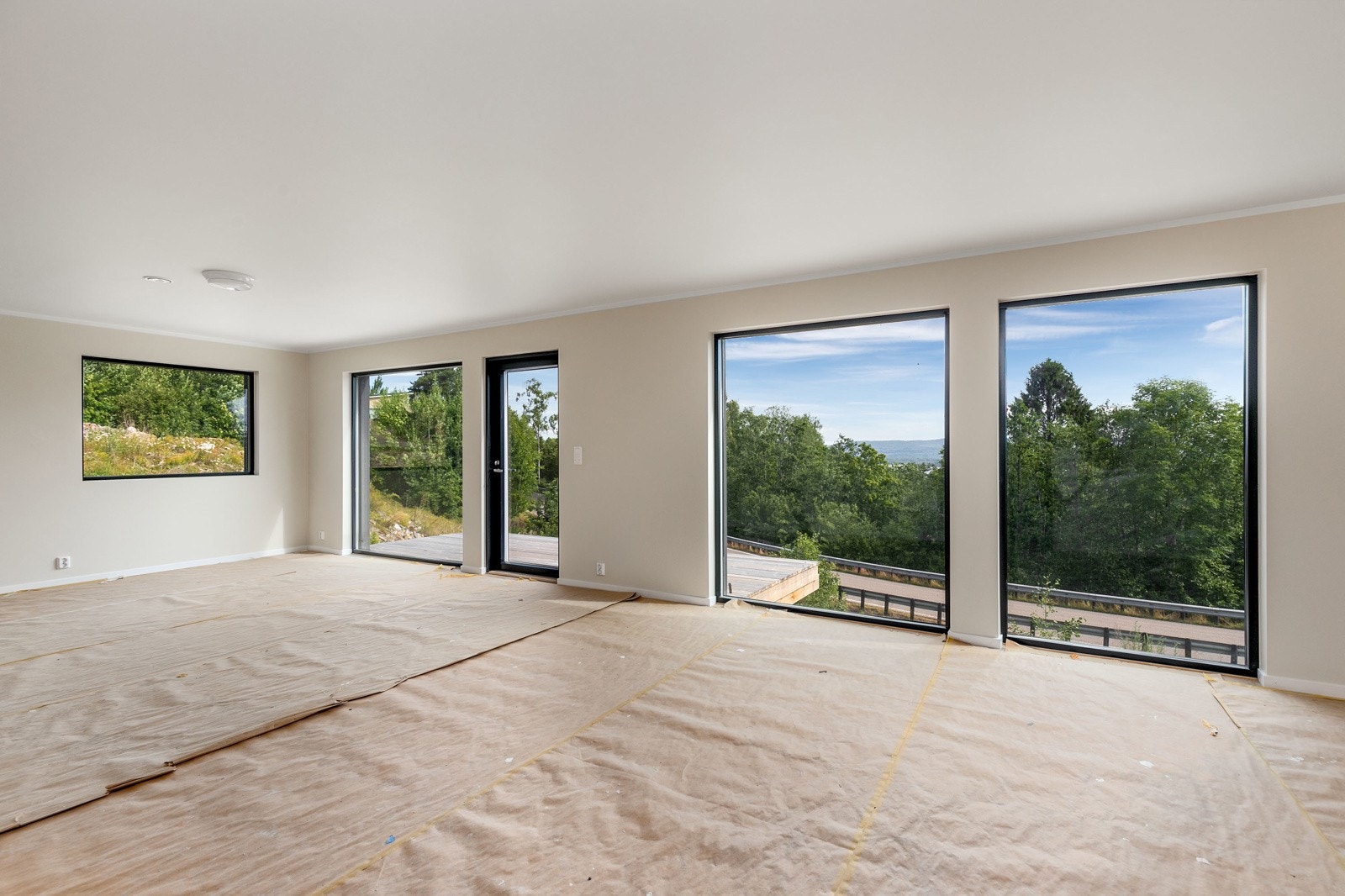 Tyrivegen 7. Galleribilde