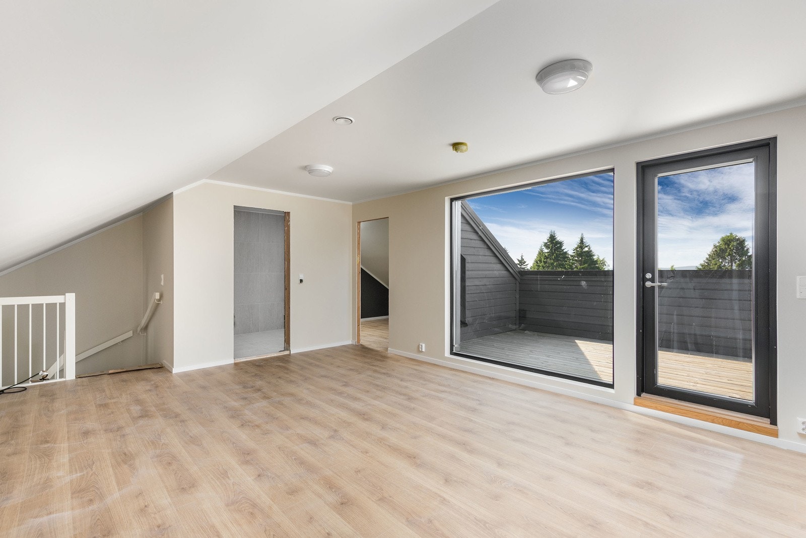 Tyrivegen 5. Galleribilde