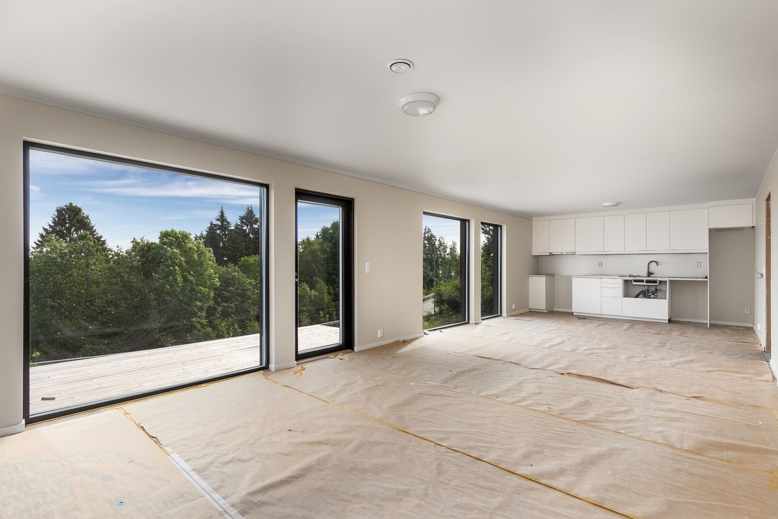 Tyrivegen 7. Galleribilde