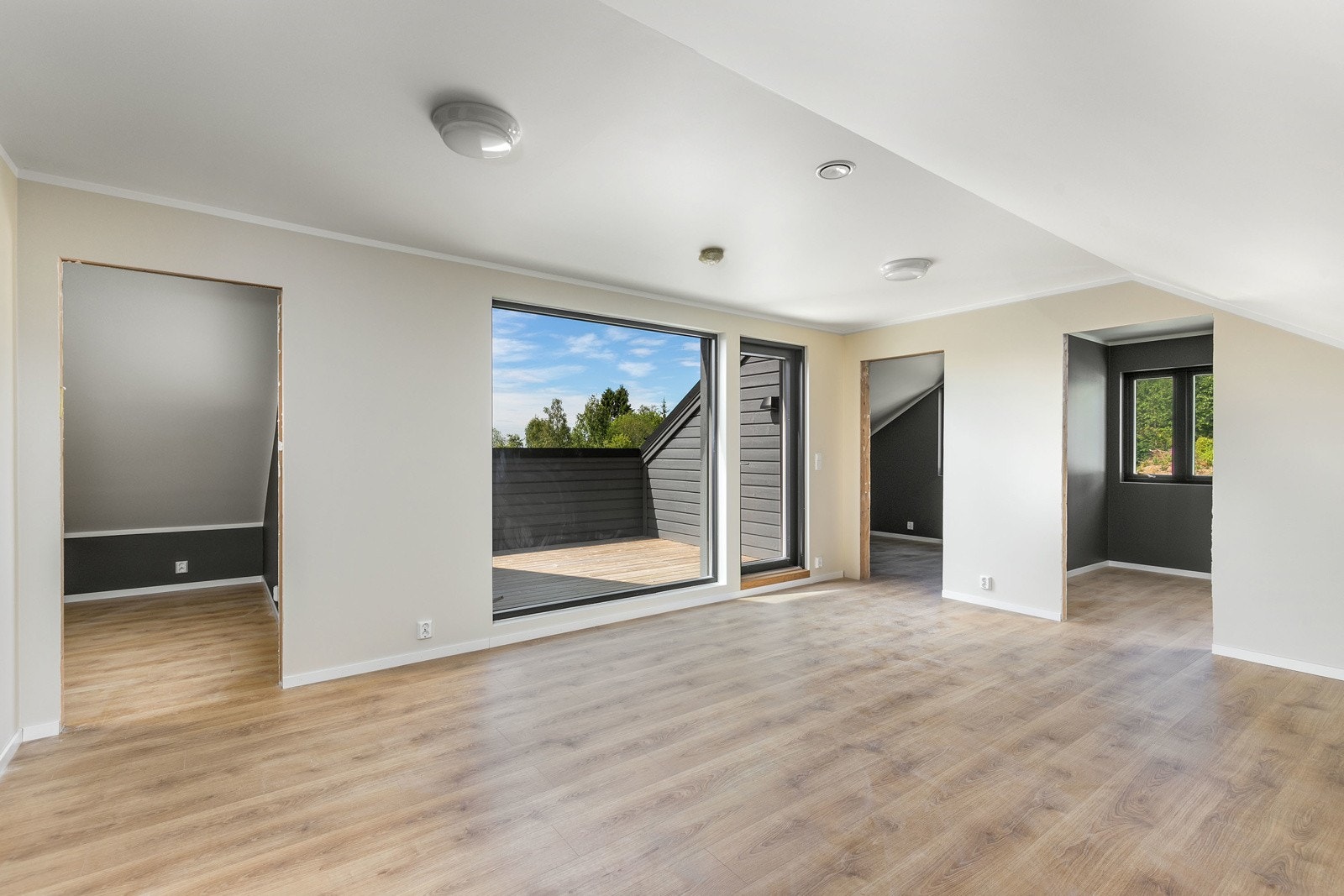 Tyrivegen 5. Galleribilde