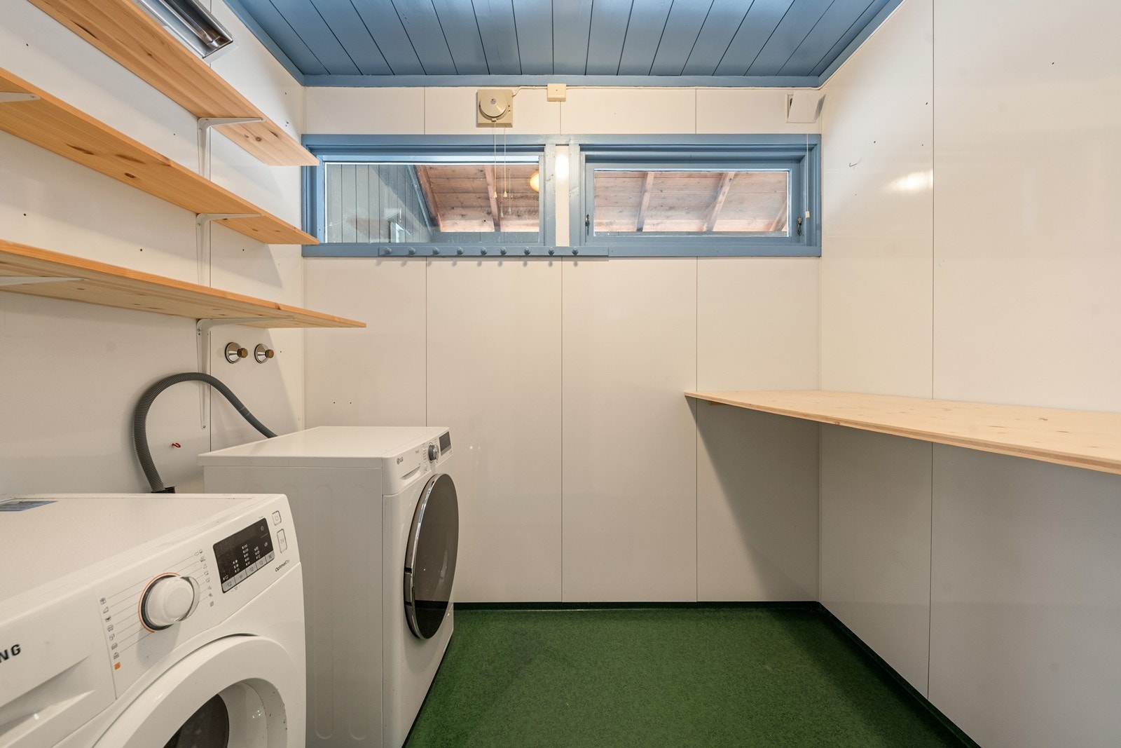 Separat vaskerom. Galleribilde