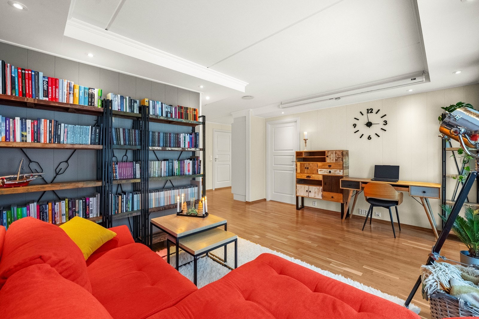 Stuen har et moderne og tidløst utrykk. Galleribilde