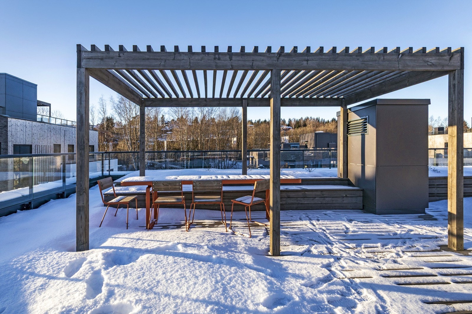 Beboerne i Ager borettslag har tilgang til 3 felles takterrasser Galleribilde