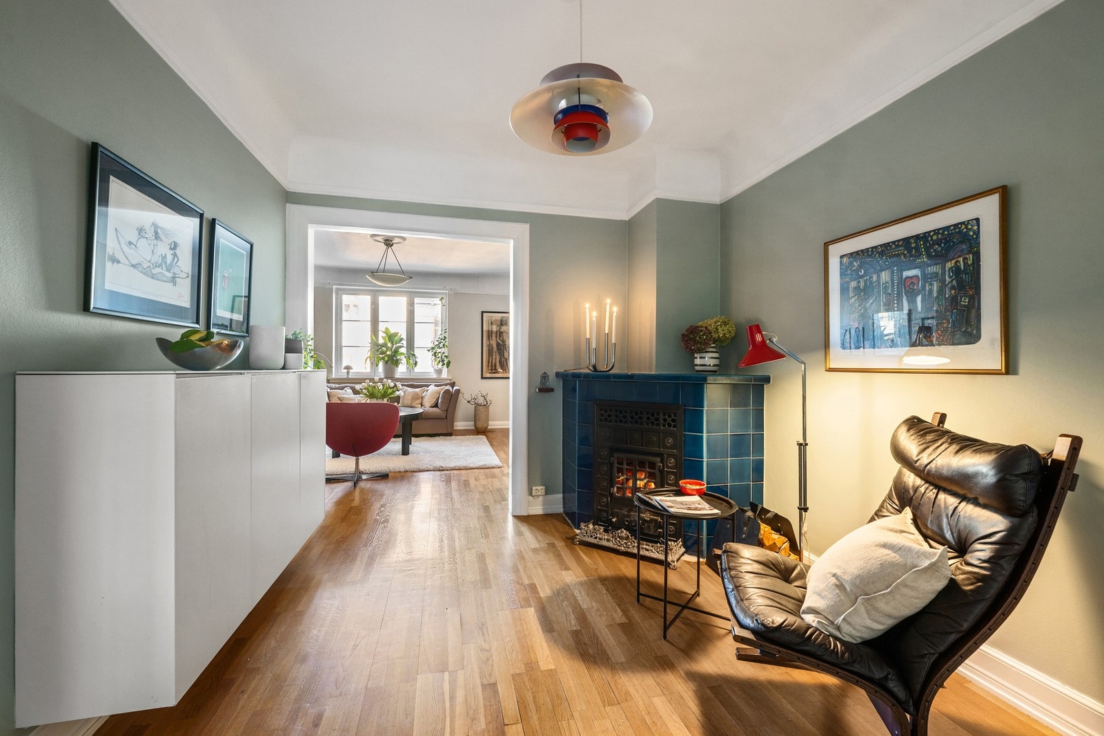 Innbydende og koselig leilighet på 106m2 med stort potensiale. Galleribilde