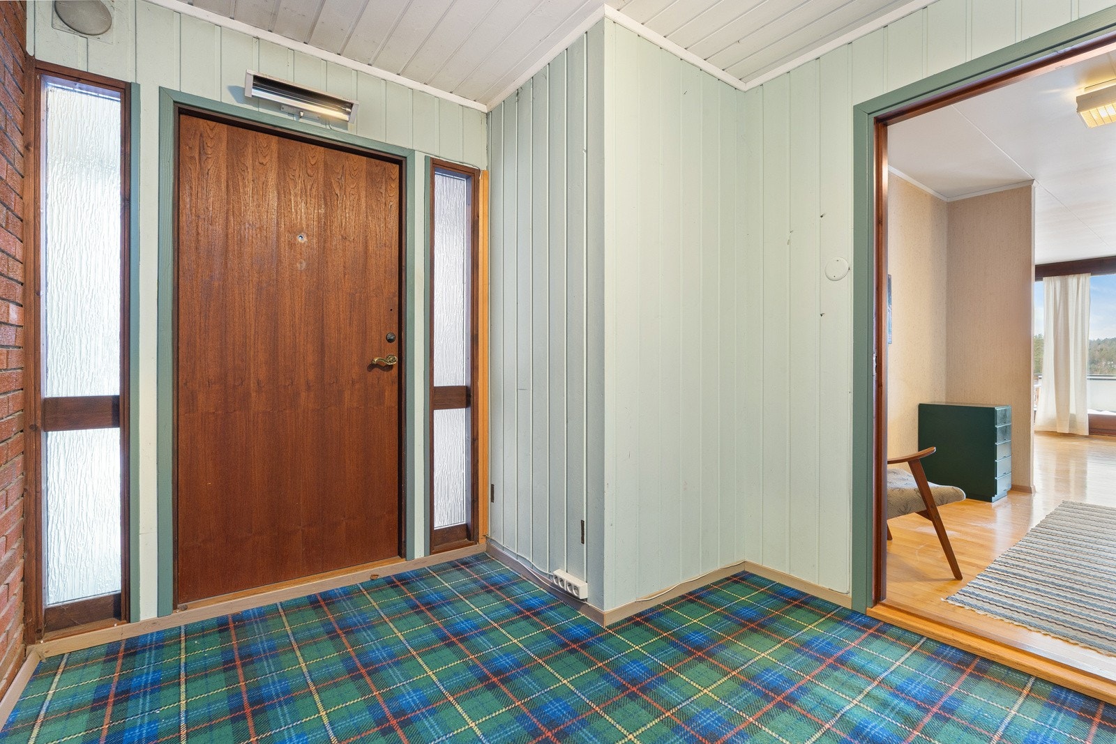 Romslig entre Galleribilde