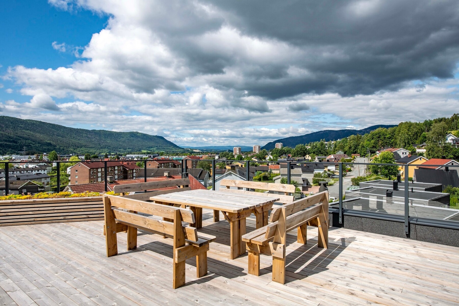 Herfra har man god oversikt over omkringliggende områder. Galleribilde