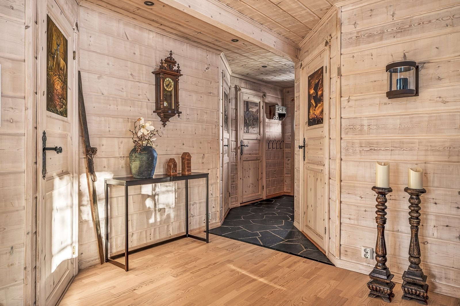 Det er varmekabler i gangen. Galleribilde