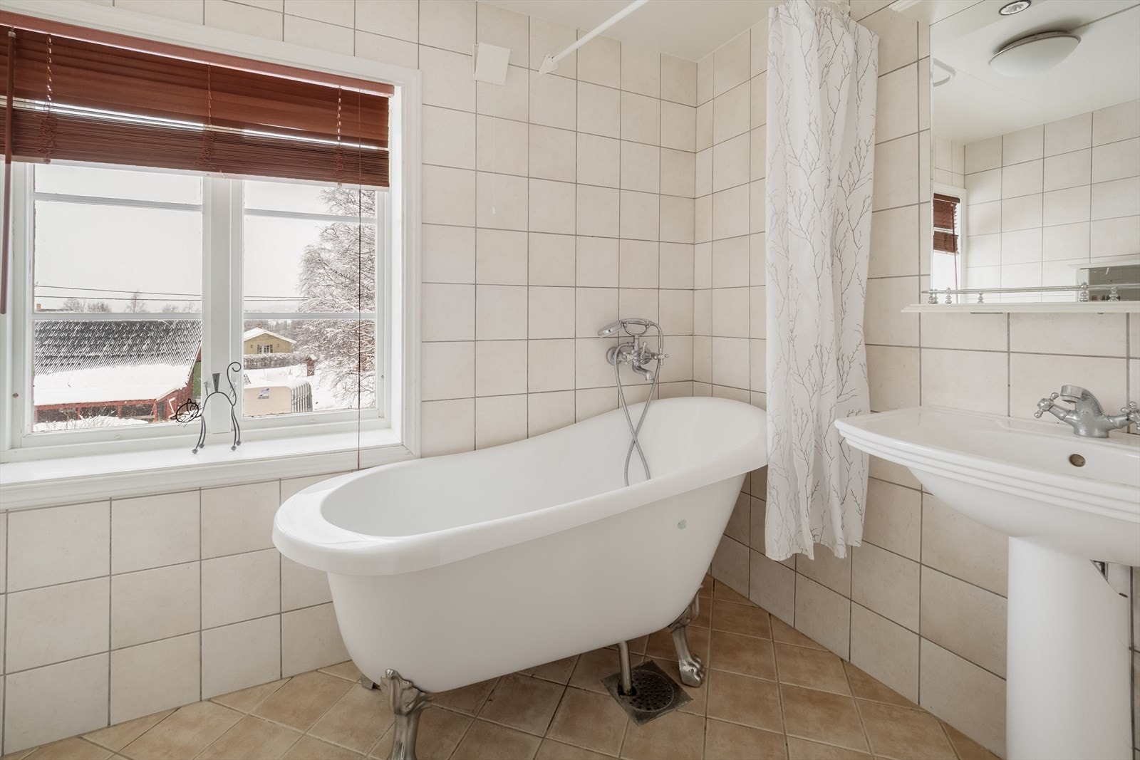 Badekar på badet. Galleribilde